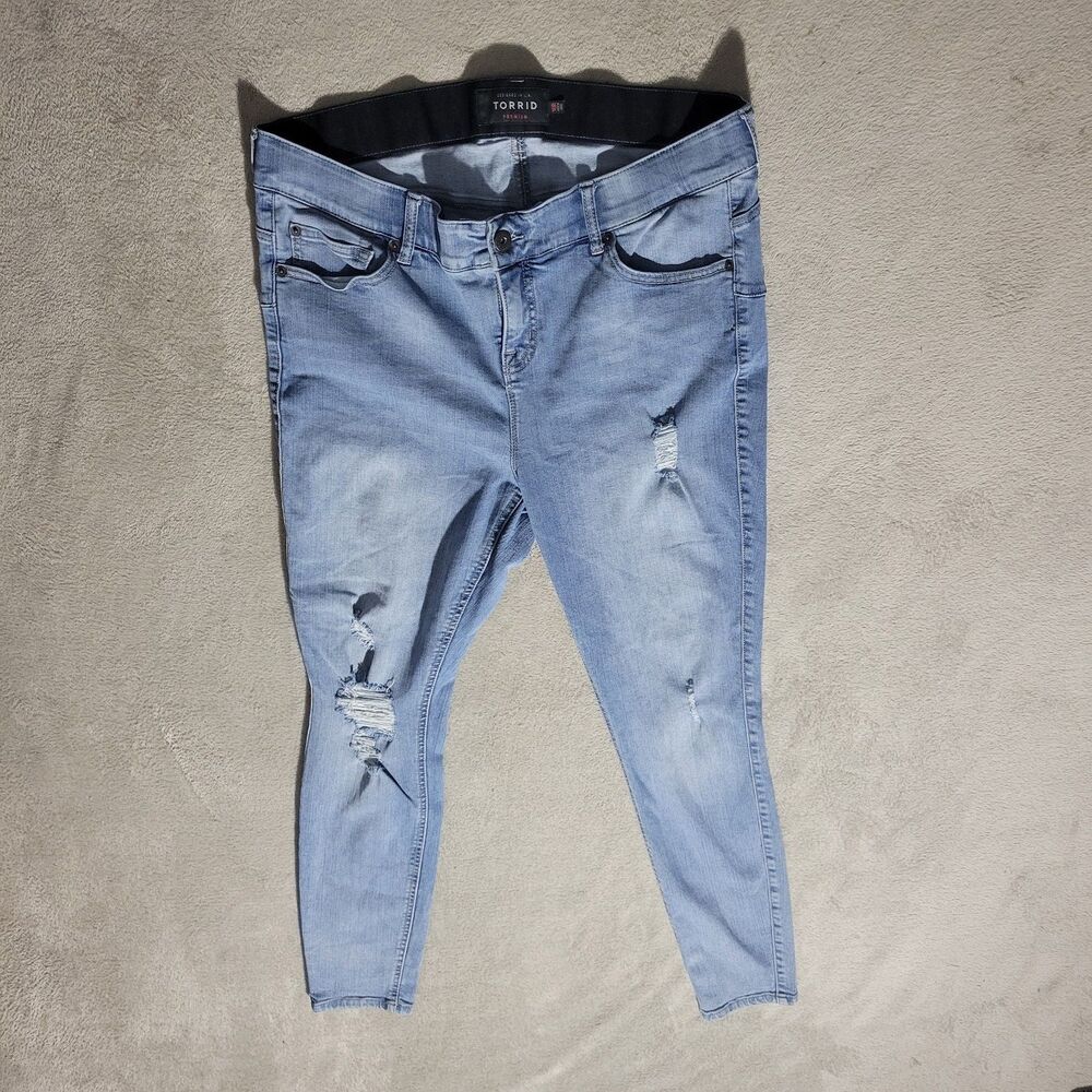 Torrid Womens Slim Fit Distress Jeans Sz 18R